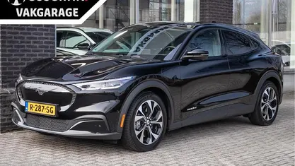 Occasion Ford Mustang Mach-E 202 kW (276 PK) 2022 Zwart SUV