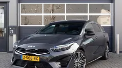 Grijs Gebruikt 2024 Kia ProCeed GT-Line Hatchback | € 31.500 (Super prijs)