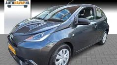 Grijs Gebruikt 2017 Toyota Aygo Hatchback | € 7.495 (Goede deal)