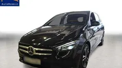 Zwart Gebruikt 2019 Mercedes B200 Business MPV | € 26.990 (Goede deal)