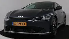 Blauw metallic Gebruikt 2023 Kia EV6 4 SUV | € 36.950 (Eerlijke prijs)