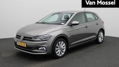 Grijs Gebruikt 2022 VW Polo Highline Hatchback | € 19.400 (Eerlijke prijs)