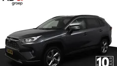 Gebruikt 2019 Toyota RAV4 Hybrid SUV | € 31.950 (Eerlijke prijs)