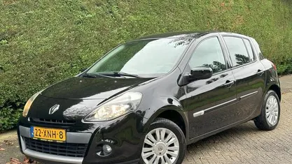 Occasion Renault Clio IV Collection 75 PK (55 kW) 2012 Hatchback