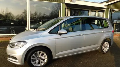 Occasion VW Touran 110 PK (80 kW) 2018 Grijs MPV