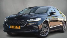 Zwart Gebruikt 2019 Ford Mondeo Titanium Sedan | € 18.950 (Eerlijke prijs)