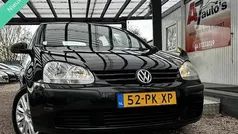 Zwart Gebruikt 2004 VW Golf IV Hatchback | € 1.799 (Eerlijke prijs)