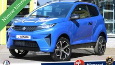 Blauw Nieuw 2025 Aixam Crossover Premium Hatchback | € 19.946 (Eerlijke prijs)