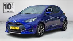Blauw Gebruikt 2024 Toyota Yaris Hybrid Edition Hatchback | € 26.450 (Eerlijke prijs)
