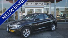 Zwart Gebruikt 2017 Alfa Romeo Stelvio Veloce SUV | € 26.745 (Eerlijke prijs)