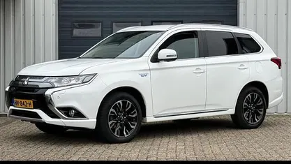 Occasion Mitsubishi Outlander Instyle 121 PK (88 kW) 2015 SUV
