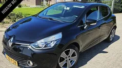 Zwart Gebruikt 2014 Renault Clio IV Hatchback | € 6.295 (Eerlijke prijs)