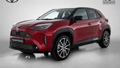 Rood Gebruikt 2023 Toyota Yaris Cross Sport SUV | € 31.950 (Eerlijke prijs)