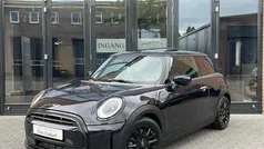 Gebruikt 2021 Mini ONE Classic Hatchback | € 24.950 (Eerlijke prijs)