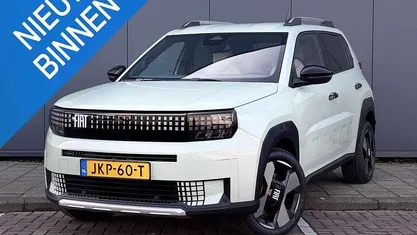 Groen Nieuw 2025 Fiat Grande Panda La Prima Hatchback | € 25.900 (Eerlijke prijs)