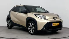 Bruin Gebruikt 2024 Toyota Aygo X Pulse SUV | € 19.999 (Eerlijke prijs)
