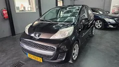 Zwart Gebruikt 2011 Peugeot 107 Hatchback | € 2.499 (Eerlijke prijs)