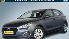 Grijs, metallic lak Gebruikt 2020 Hyundai i30 Hatchback | € 13.900 (Super prijs)