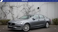 Grijs Gebruikt 2019 Volvo S90 Momentum Sedan | € 28.694 (Eerlijke prijs)