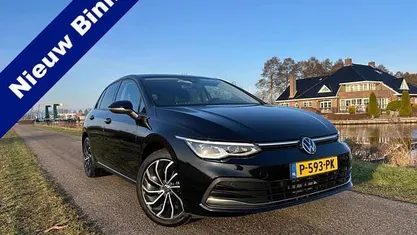 Occasion 2021 VW Golf VIII Business Hatchback | € 21.945 (Super prijs)