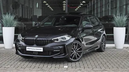 Gebruikt 2024 BMW 118 M Sport Hatchback | € 33.250 (Eerlijke prijs)