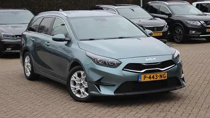 Occasion 2022 Kia Ceed Hatchback | € 18.999 (Eerlijke prijs)