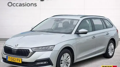 Occasion Skoda Octavia Business Line 110 PK (80 kW) 2023 Grijs Stationwagen