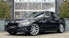 Zwart Gebruikt 2016 BMW 330 iPerformance Sedan | € 16.995 (Eerlijke prijs)