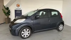 Grijs Gebruikt 2010 Peugeot 107 Urban Move Hatchback | € 3.950 (Eerlijke prijs)