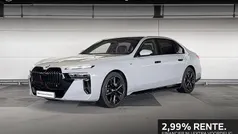 Grijs Gebruikt 2025 BMW i7 M Sport Sedan | € 99.900 (Eerlijke prijs)