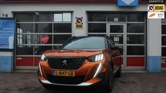 Oranje Gebruikt 2021 Peugeot 2008 GT SUV | € 18.950 (Eerlijke prijs)