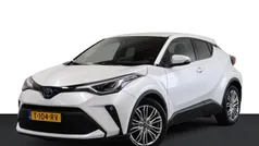Wit Gebruikt 2023 Toyota C-HR Executive SUV | € 31.750 (Eerlijke prijs)