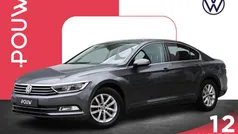Grijs, metallic lak Gebruikt 2016 VW Passat Comfortline Sedan | € 16.950 (Super prijs)