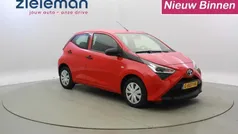 Rood Gebruikt 2019 Toyota Aygo Hatchback | € 8.345 (Super prijs)