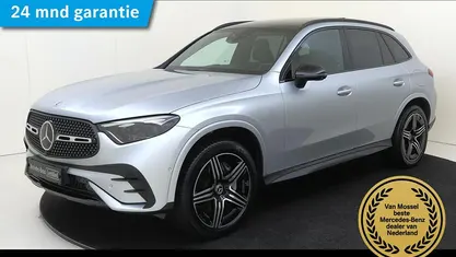 Grijs Occasion 2023 Mercedes GLC300e AMG line SUV | € 63.945 (Eerlijke prijs)