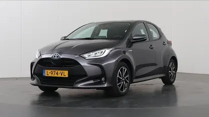 Occasion Toyota Yaris Hybrid 2021 Grijs Hatchback