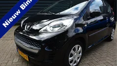 Zwart Gebruikt 2010 Peugeot 107 Hatchback | € 2.950 (Eerlijke prijs)