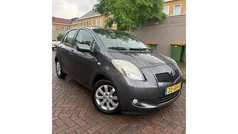 Grijs Gebruikt 2008 Toyota Yaris Executive Hatchback | € 3.750 (Eerlijke prijs)
