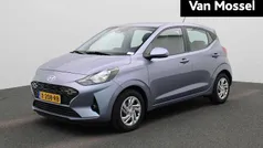 Blauw Gebruikt 2024 Hyundai i10 Comfort Hatchback | € 19.740 (Eerlijke prijs)