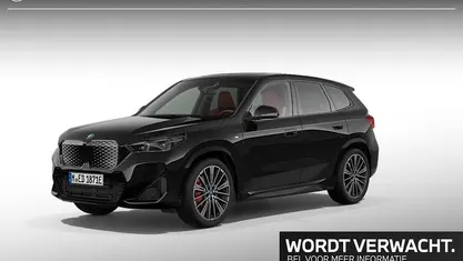 Zwart Gebruikt 2025 BMW iX1 Comfort Edition SUV | € 53.900 (Super prijs)