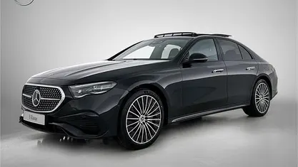 Zwart Nieuw 2026 Mercedes E300 Sport Edition Sedan | € 85.552 (Eerlijke prijs)