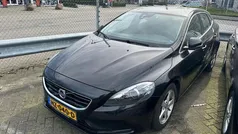 Gebruikt 2015 Volvo V40 Business Edition Stationwagen | € 6.950 (Eerlijke prijs)