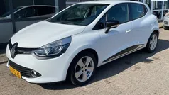 Gebruikt 2014 Renault Clio IV Dynamique Hatchback | € 6.950 (Eerlijke prijs)