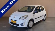 Wit Gebruikt 2010 Renault Twingo Authentique Hatchback | € 2.950 (Eerlijke prijs)