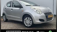 Grijs, metallic lak Gebruikt 2014 Suzuki Alto Hatchback | € 3.700 (Eerlijke prijs)