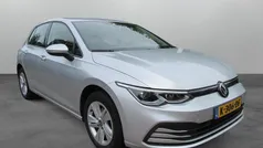 Gebruikt 2020 VW Golf VII Life Hatchback | € 18.250 (Eerlijke prijs)