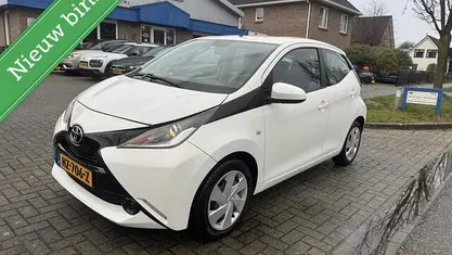 Occasion 2014 Toyota Aygo X-play Hatchback | € 4.999 (Goede deal)