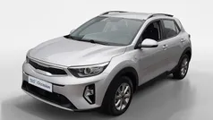 Grijs Gebruikt 2022 Kia Stonic SUV | € 18.940 (Eerlijke prijs)