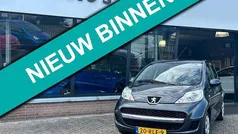 Grijs Gebruikt 2011 Peugeot 107 Hatchback | € 3.450 (Eerlijke prijs)