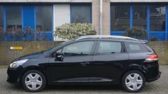 Zwart Gebruikt 2015 Renault Clio GrandTour Expression Stationwagen | € 4.950 (Eerlijke prijs)